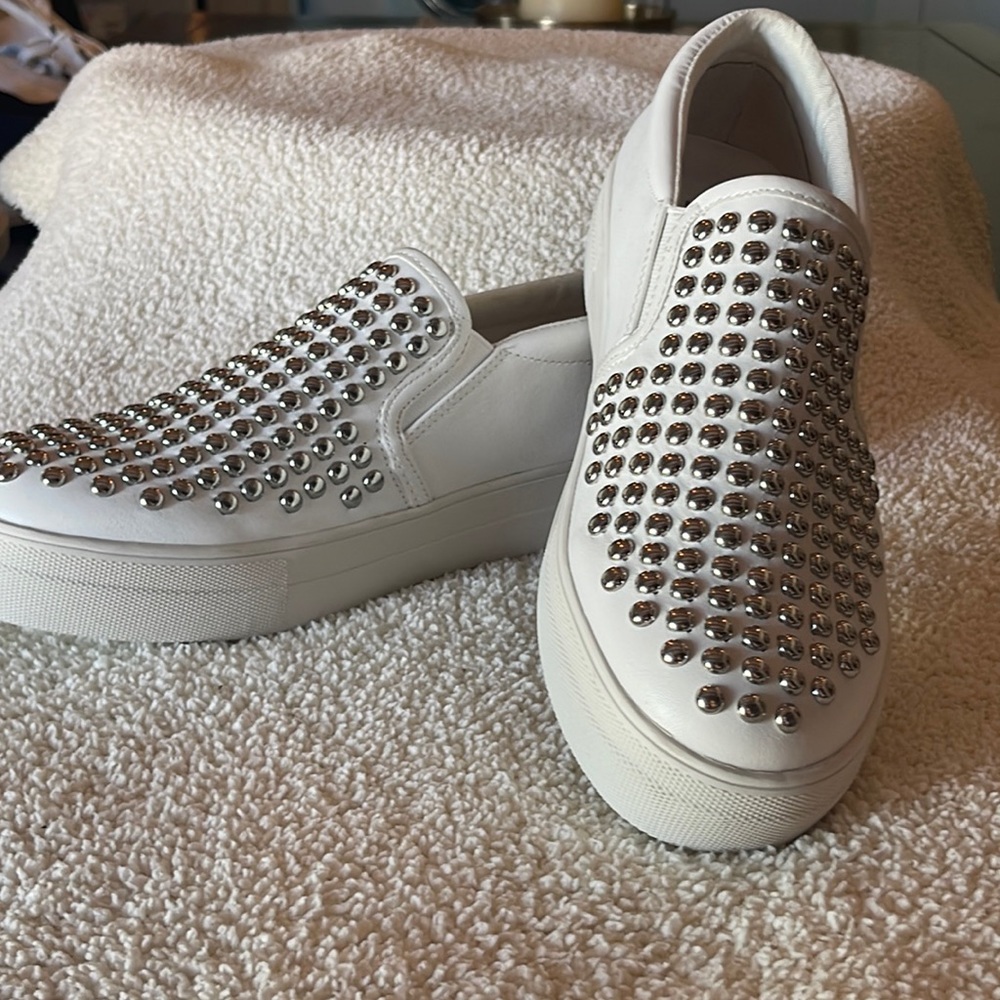 Brand new Steve Madden slip-on shoes